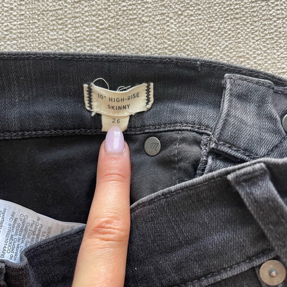 Madewell high rise crop ankle jeans - Picture 2 of 3